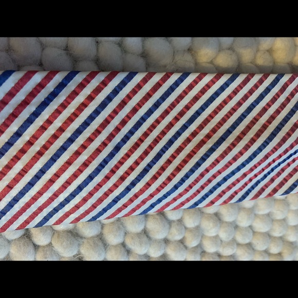 Brooks Brothers Red, White & Blue tie - Picture 2 of 3